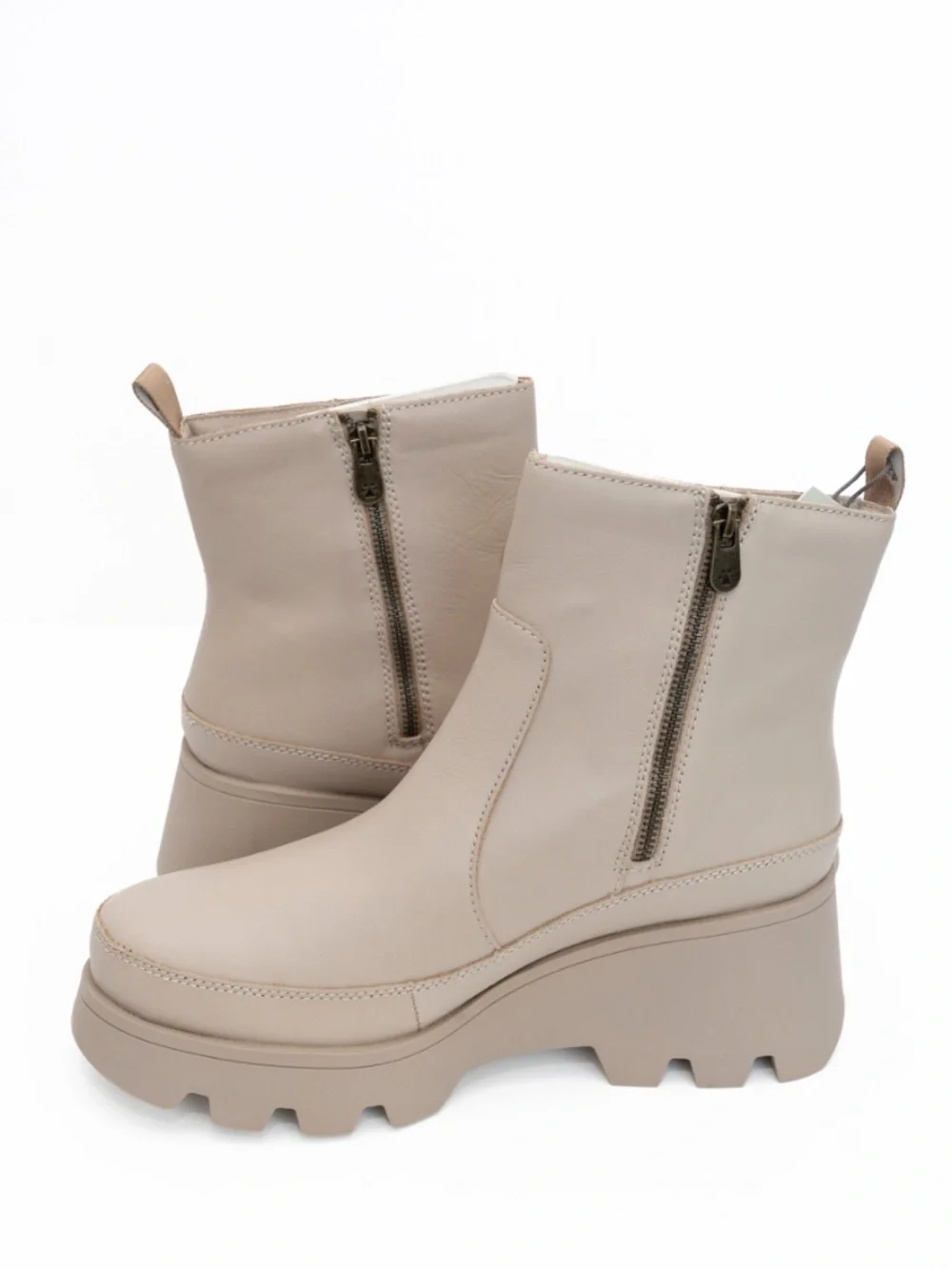 Cougar - Villa Waterproof Leather Wedge Boots
